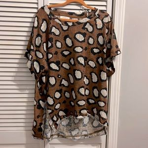 Beautiful umgee top.